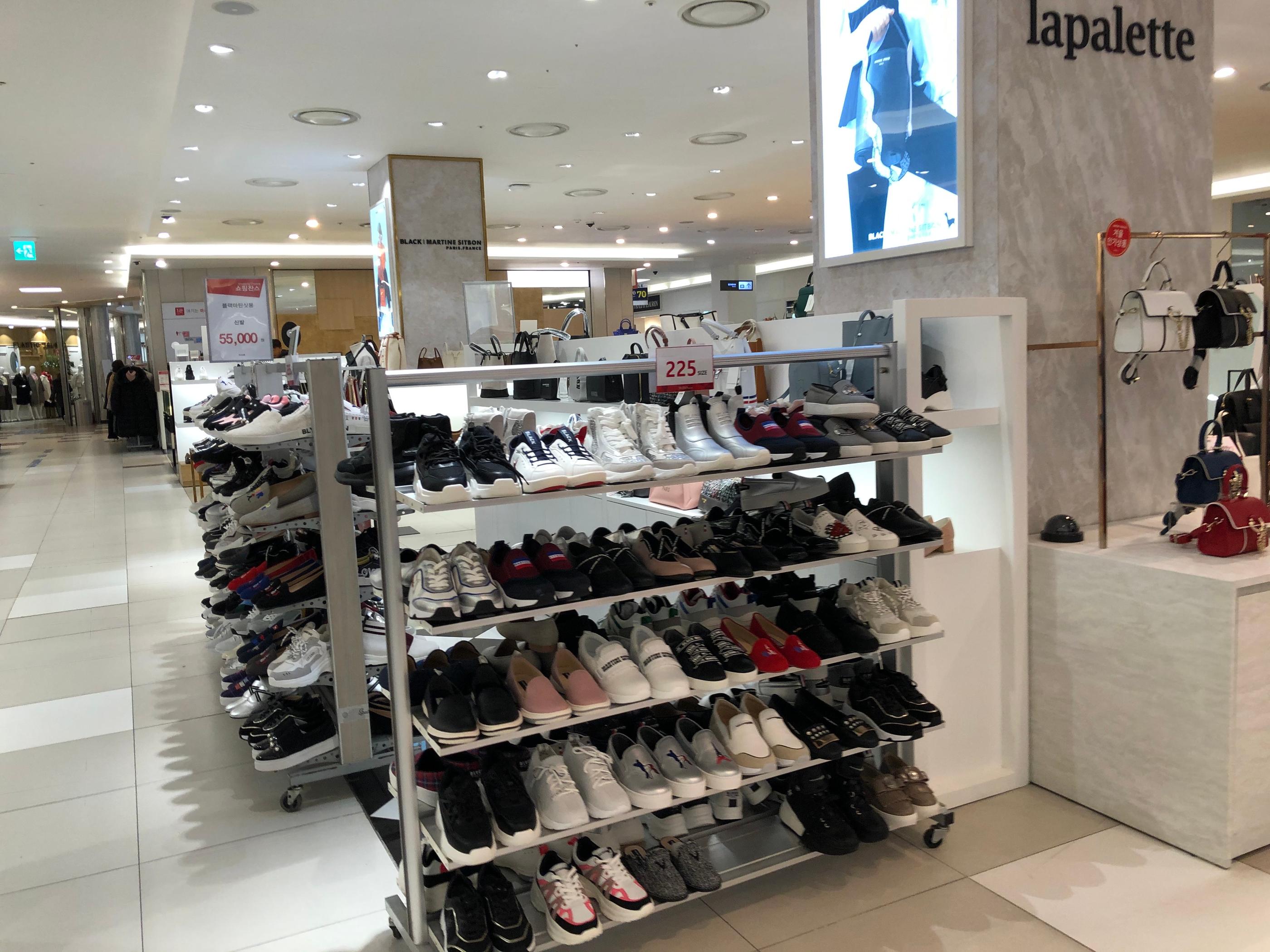 ลดราคาเหลือครึ่งเดียว! Mario Outlet ในโซล ราคาประหนึ่งอันเดอร์กราวน์ช้อปปิ้ง บอกได้คำเดียวว่าคุ้ม!